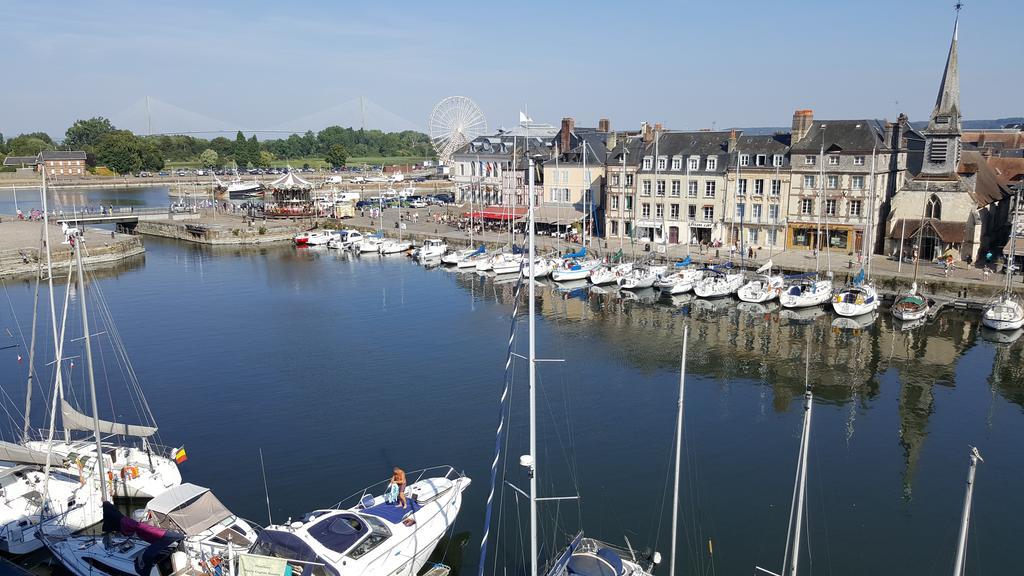 Hotel Au Bois Normand Honfleur Exterior foto